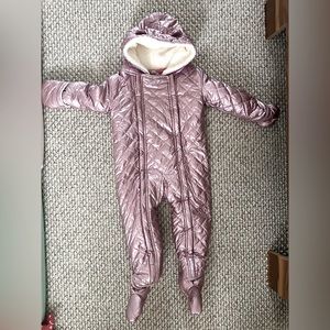 EGG NY 24 Months Old Snow Suit NWOT.